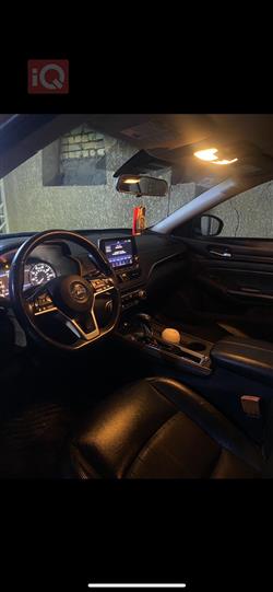 نیسان ئەلتیما